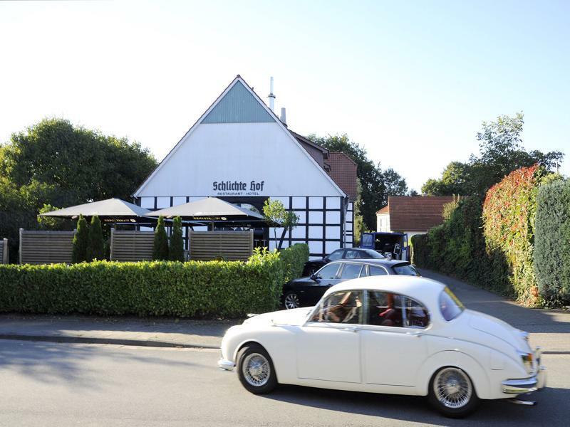 Hotel Schlichte Hof Gmbh Bielefeld Exterior foto